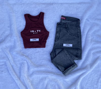 JEANS MOM