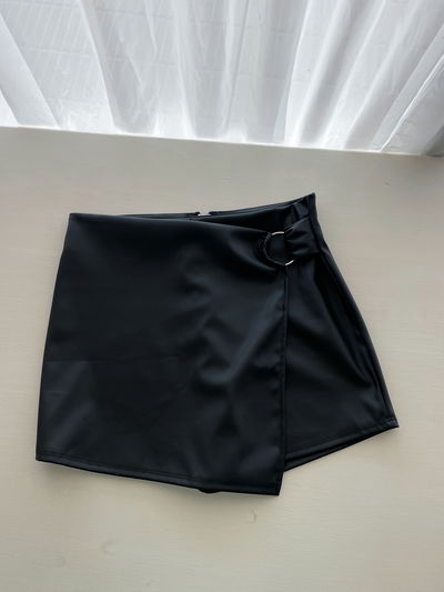 Short-pollera con anillo - talle 1