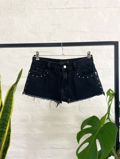 Short tiro bajo con tachas - 36 al 42