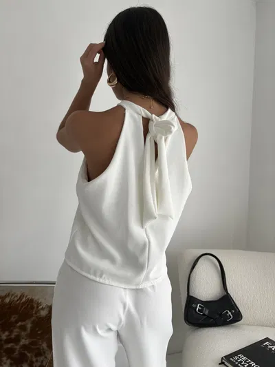 Blusita para atar en cuello 