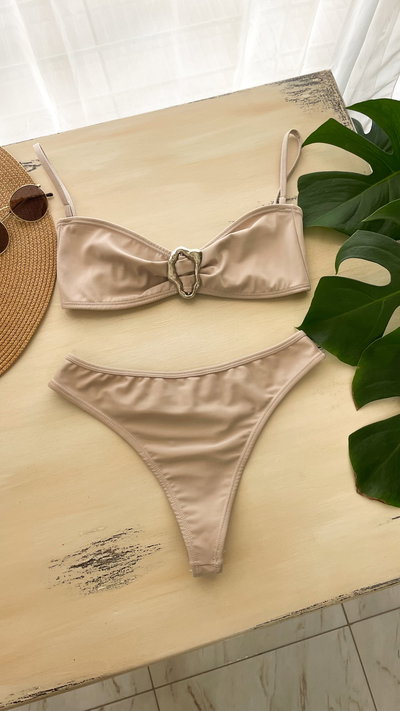 Bikini calidad premium  - talle 3 (90/95)