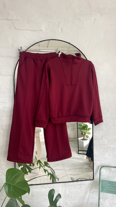Conjunto - frisado