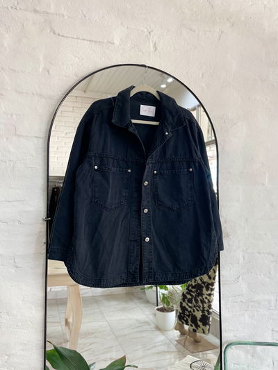 Camisaco de jeans - negro (talle L)