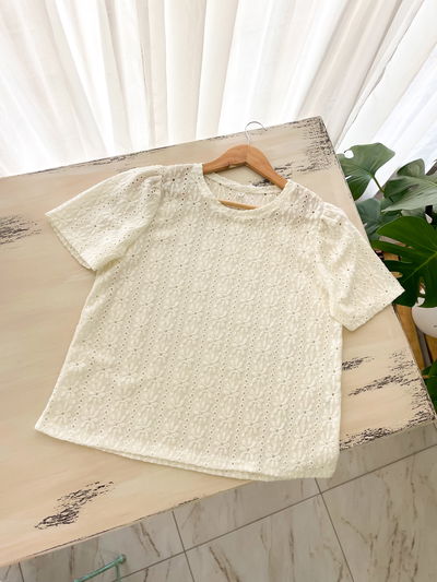 Blusa broderie blanca - talle M y L