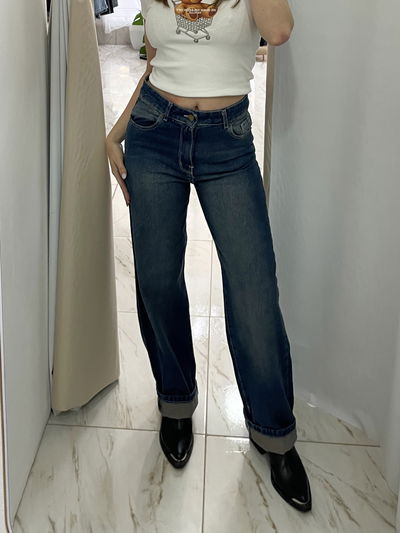 Jeans rigido y recto - tiro alto