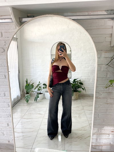 Jeans gris oscuro rígido y recto - tiro medio