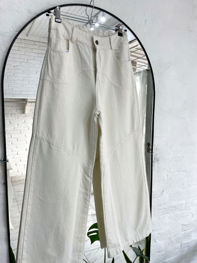 Jeans con costuras - tiro alto - talle S y M