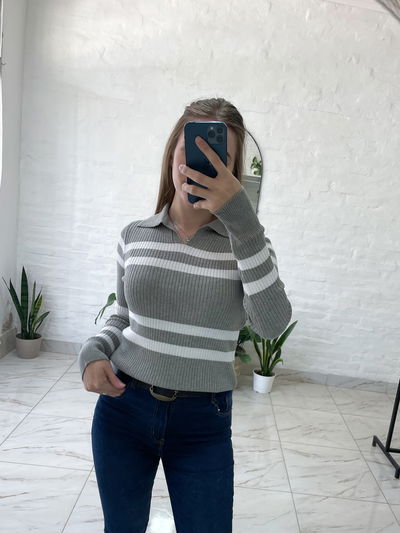 Suéter chomba con rayas-talle S/M