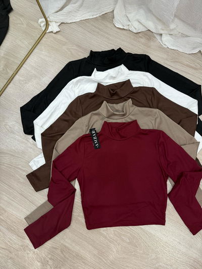 Remera crop media polera de modal 