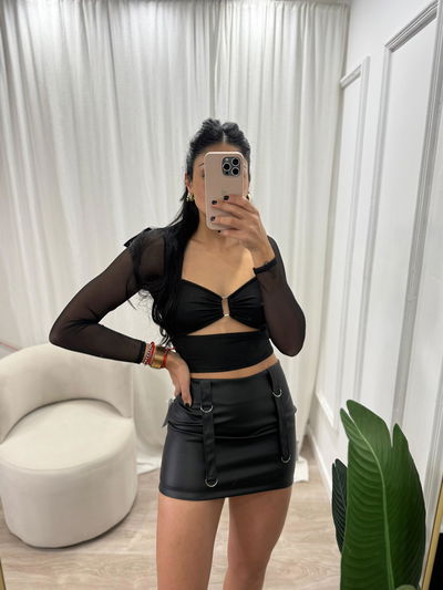 Top de lycra con mangas de microtul 