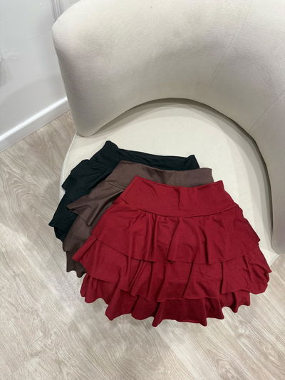 Pollera de modal con vuelos 