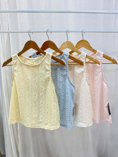 Blusa musculosa de broderie 