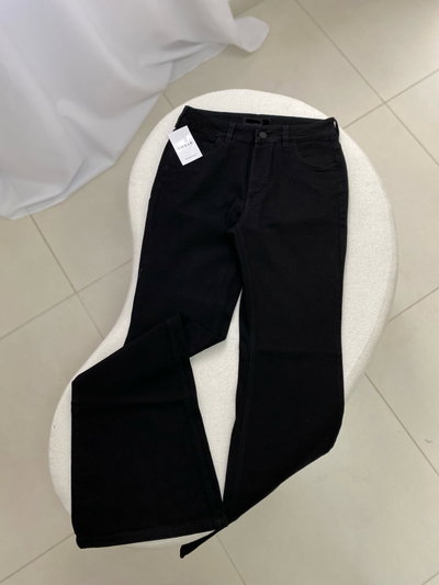 Oxford Lia