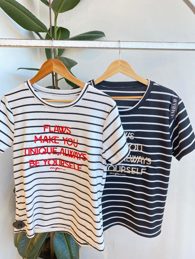 Remera de waffle bordada 