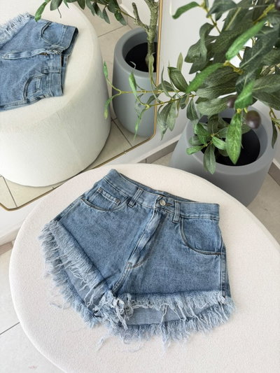Short Abril 