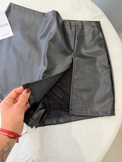 Short Pollera engomada Zoe
