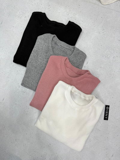 Sweater de lanilla cuello redondo 