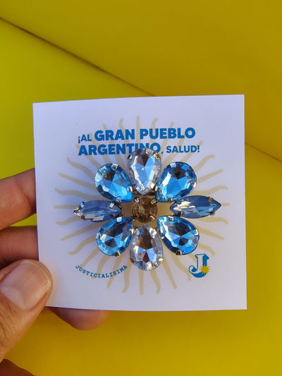 Escarapela MARÍA REMEDIOS (B)