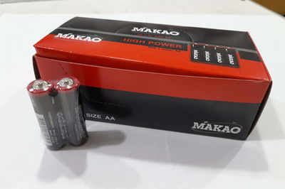 PILA AA MAKAO CAJA 50UNI