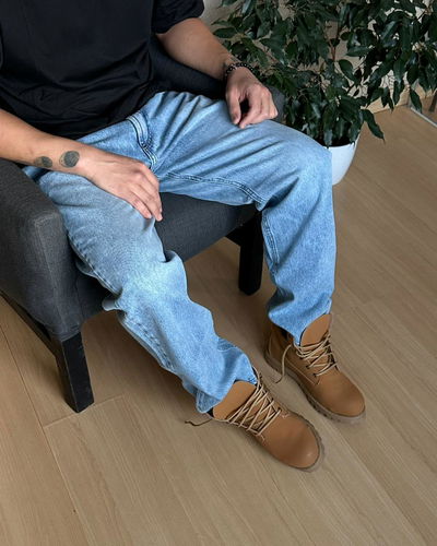Jean mom