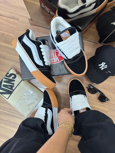 Vans Knu Skool
