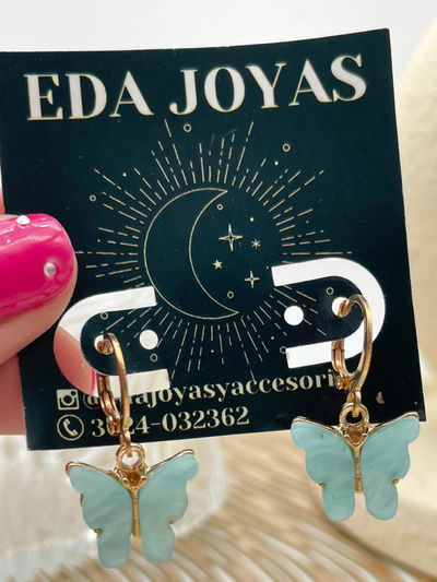 Argollas con dijes