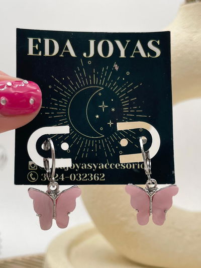 Argollas con dijes