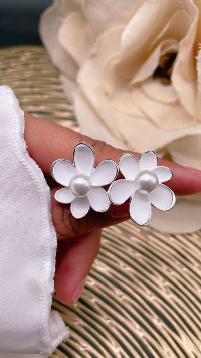 Aros pasantes estilo orquídea 