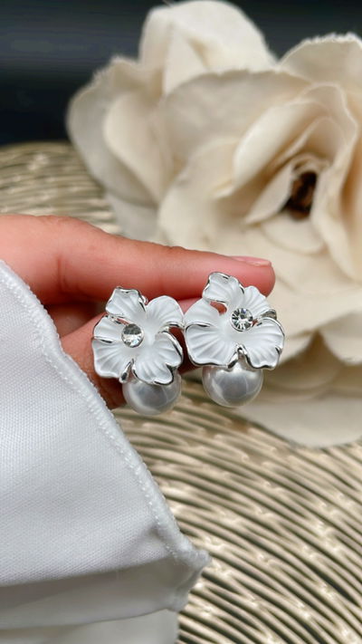 Aros pasantes estilo orquídea 