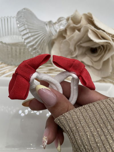 Par de gomita moño rojo