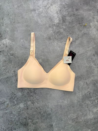 Corpi de amamantar rosa