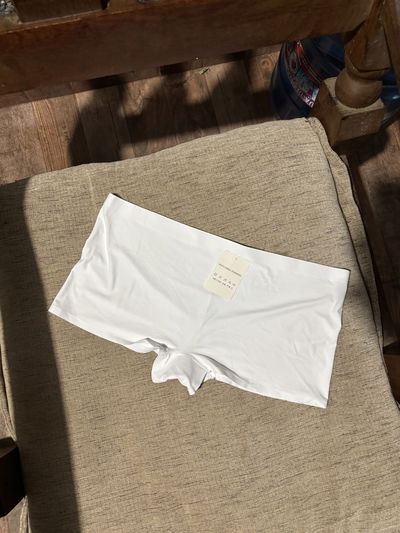 Mini short sin costura blanco