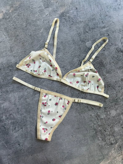 Gina flor rosa fuerte 🌸