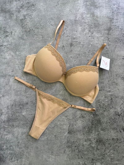 Naomi morley nude 💚