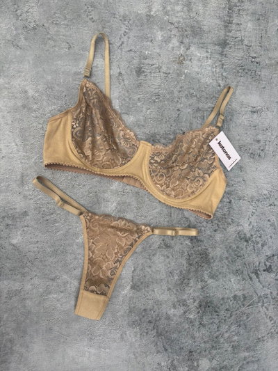 Florencia camel 🖤