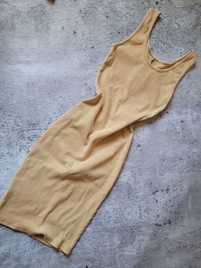 Vestido gaspeado