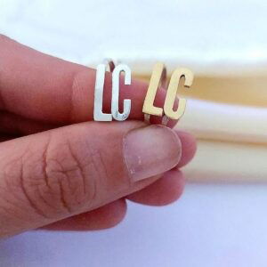 ANILLO DOBLE INICIAL LETRA FINA