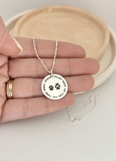 DIJE MEDALLA HUELLAS