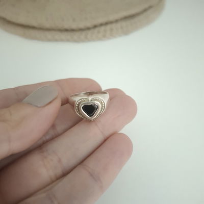 ANILLO CORAZON NEGRO