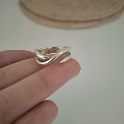 ANILLO CRUZADO