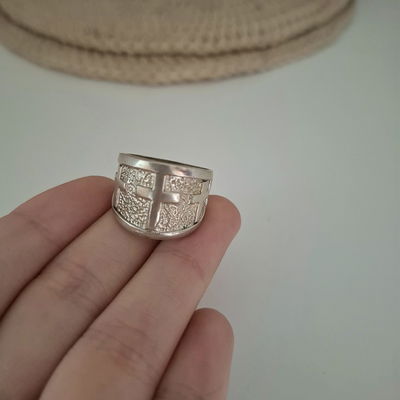 ANILLO CRUZ