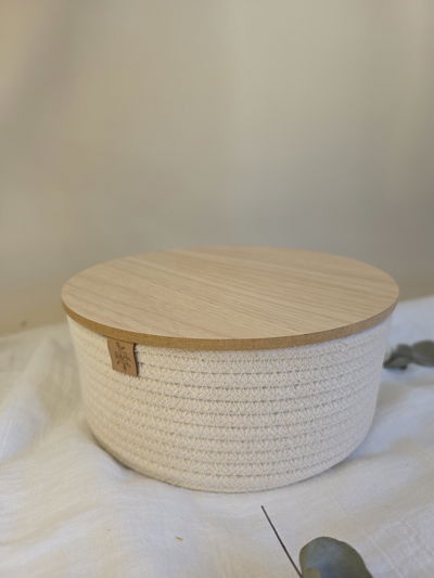 Contenedor hera tapa madera