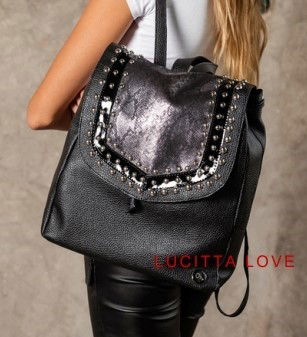 Mochila marca OZETA modelo Barcelona Negro