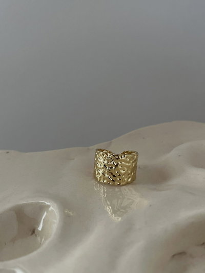 anillo minimal gold