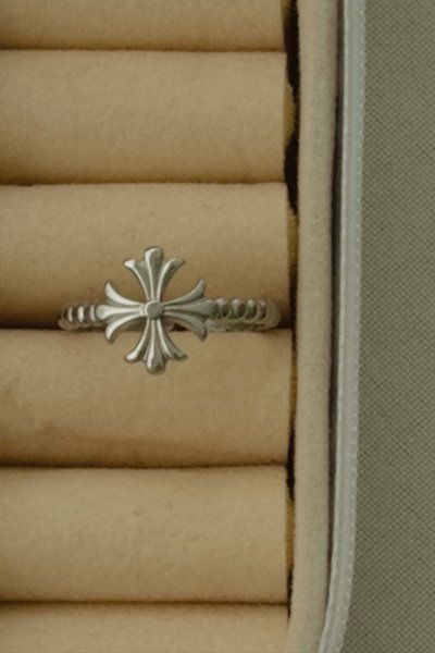 anillo croix