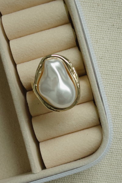 anillo pearl gold