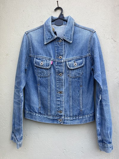 Campera Guinda Jeans 