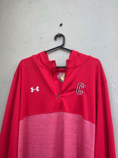 Sudadera Under 