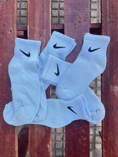Tenis deportiva Nike celeste pastel 