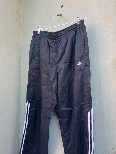 Pantalón Adidas Rompeviento